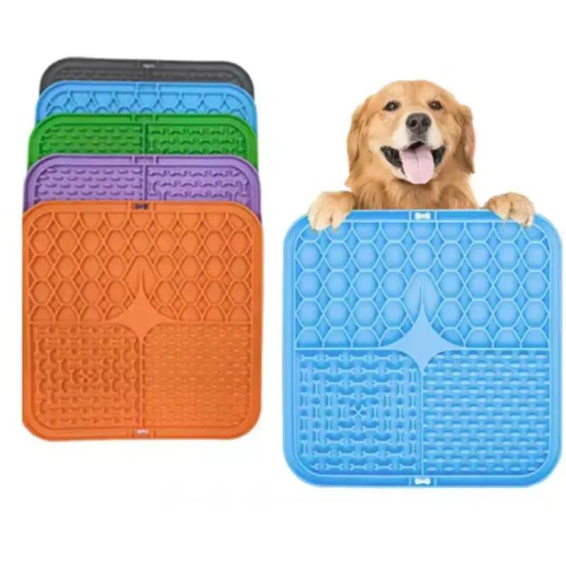 Calming Lick Mat Set (2 Mats + Spatula) - photo 3